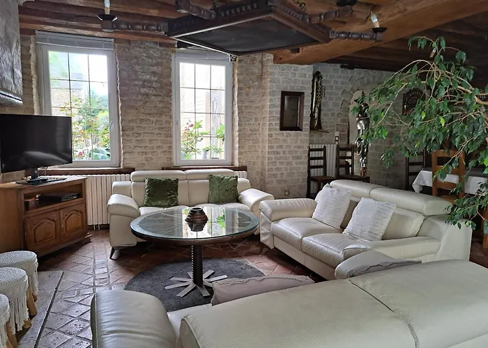 Affittacamere La Queue Du 3*